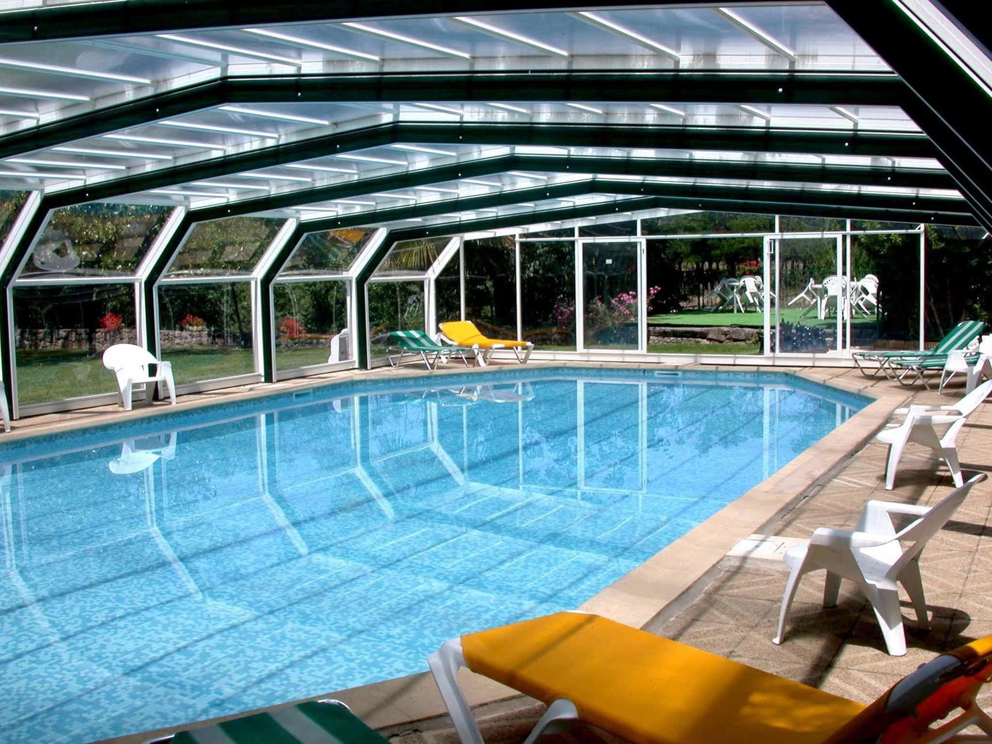 Logis Hotel Restaurant Les Cedres Жоаюз Екстериор снимка